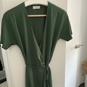 Aritzia Wallace Dress
